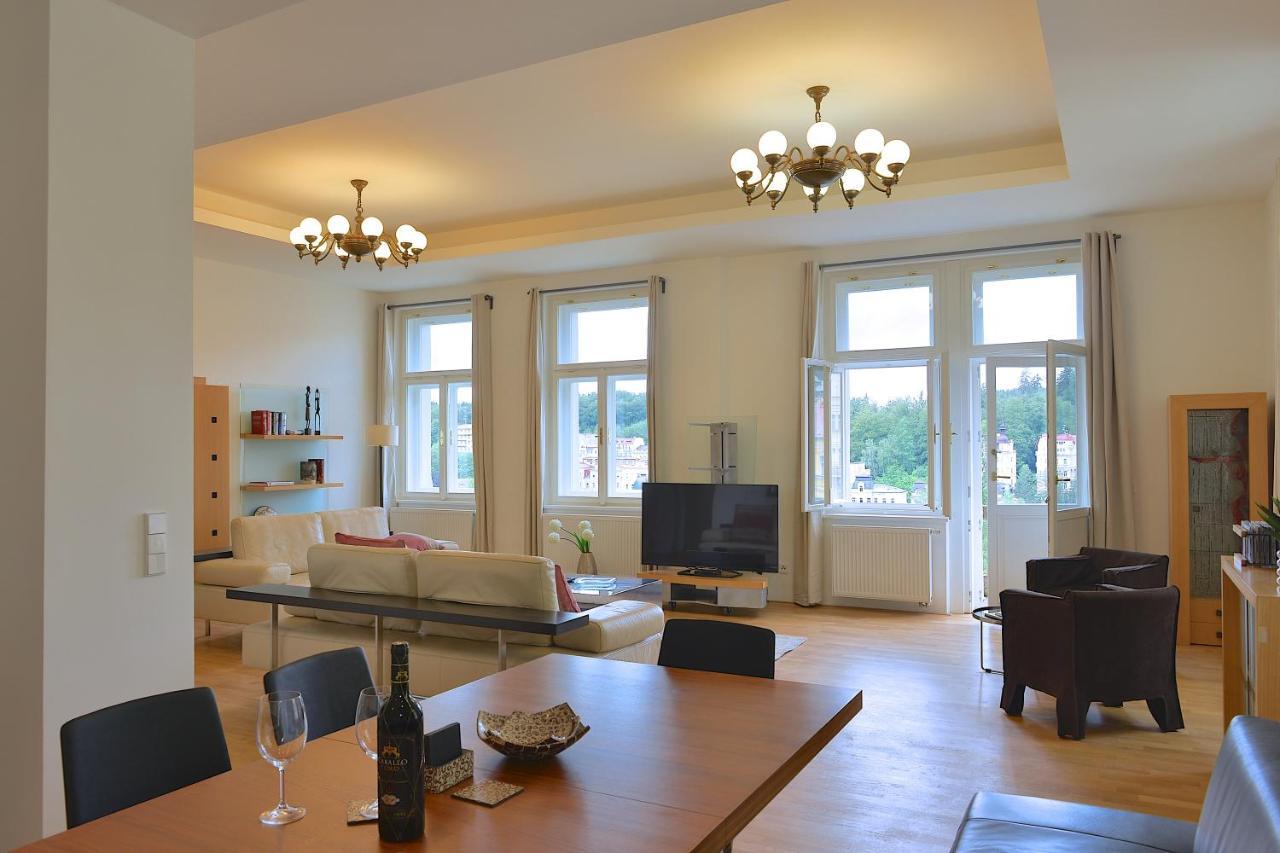 Kolonada Luxury 3 Bedroom Apartment Manes Mariánské Lázně Exteriör bild