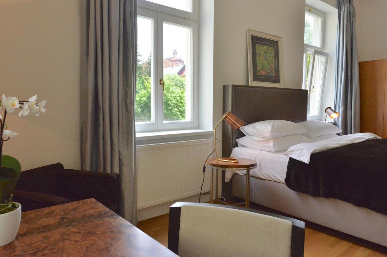 Kolonada Luxury 3 Bedroom Apartment Manes Mariánské Lázně Exteriör bild