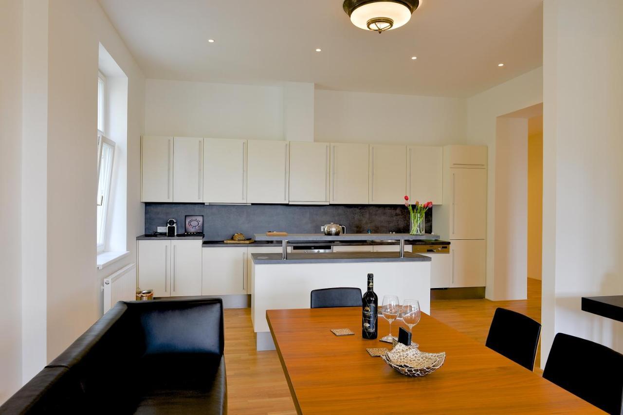 Kolonada Luxury 3 Bedroom Apartment Manes Mariánské Lázně Exteriör bild