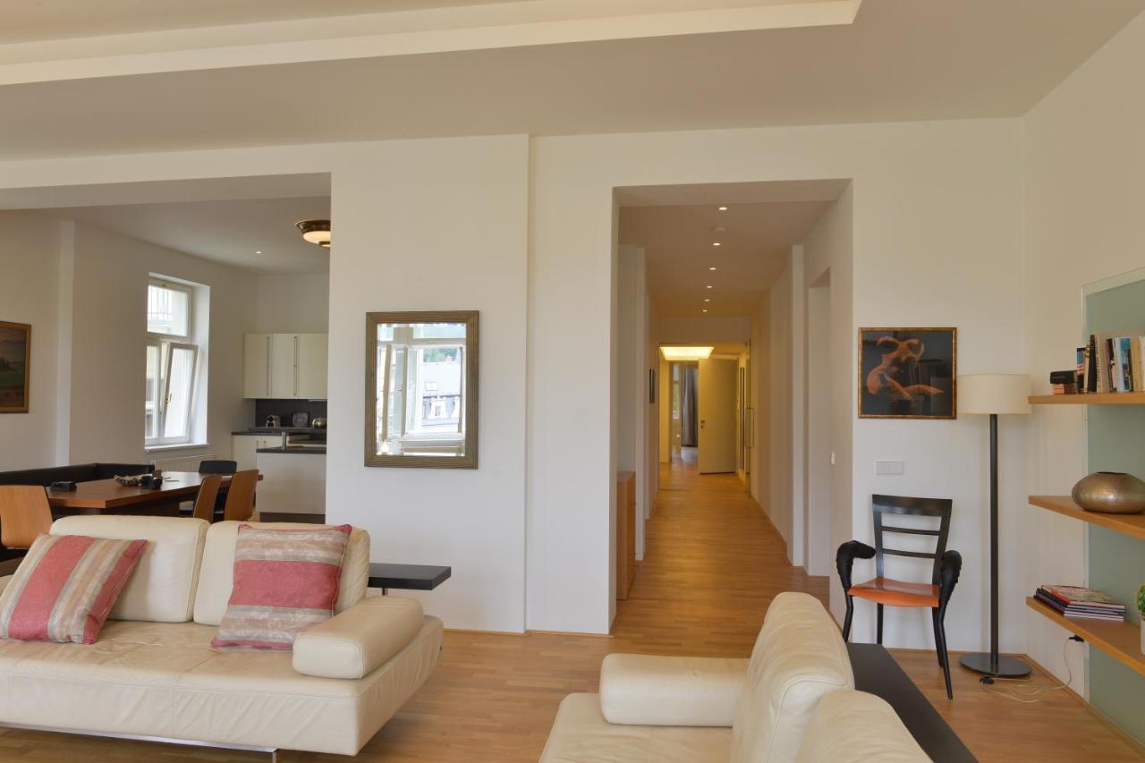 Kolonada Luxury 3 Bedroom Apartment Manes Mariánské Lázně Exteriör bild